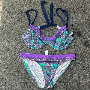 Jette For Venus Paisley Print Bikini in Teal, Purple & Navy. Bra SzC /bottom Sz8